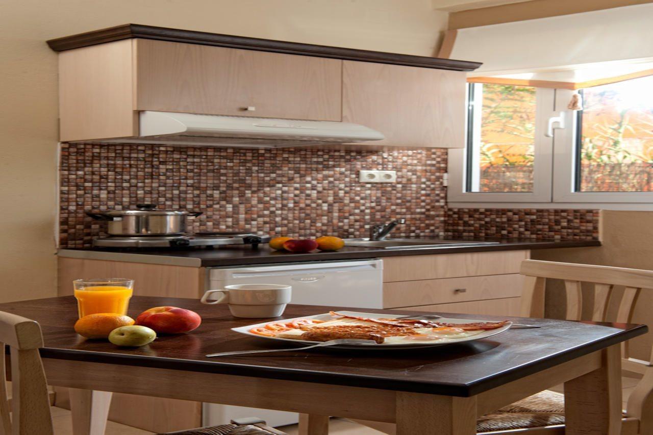 Kastro Beach Apartments 말리아 외부 사진