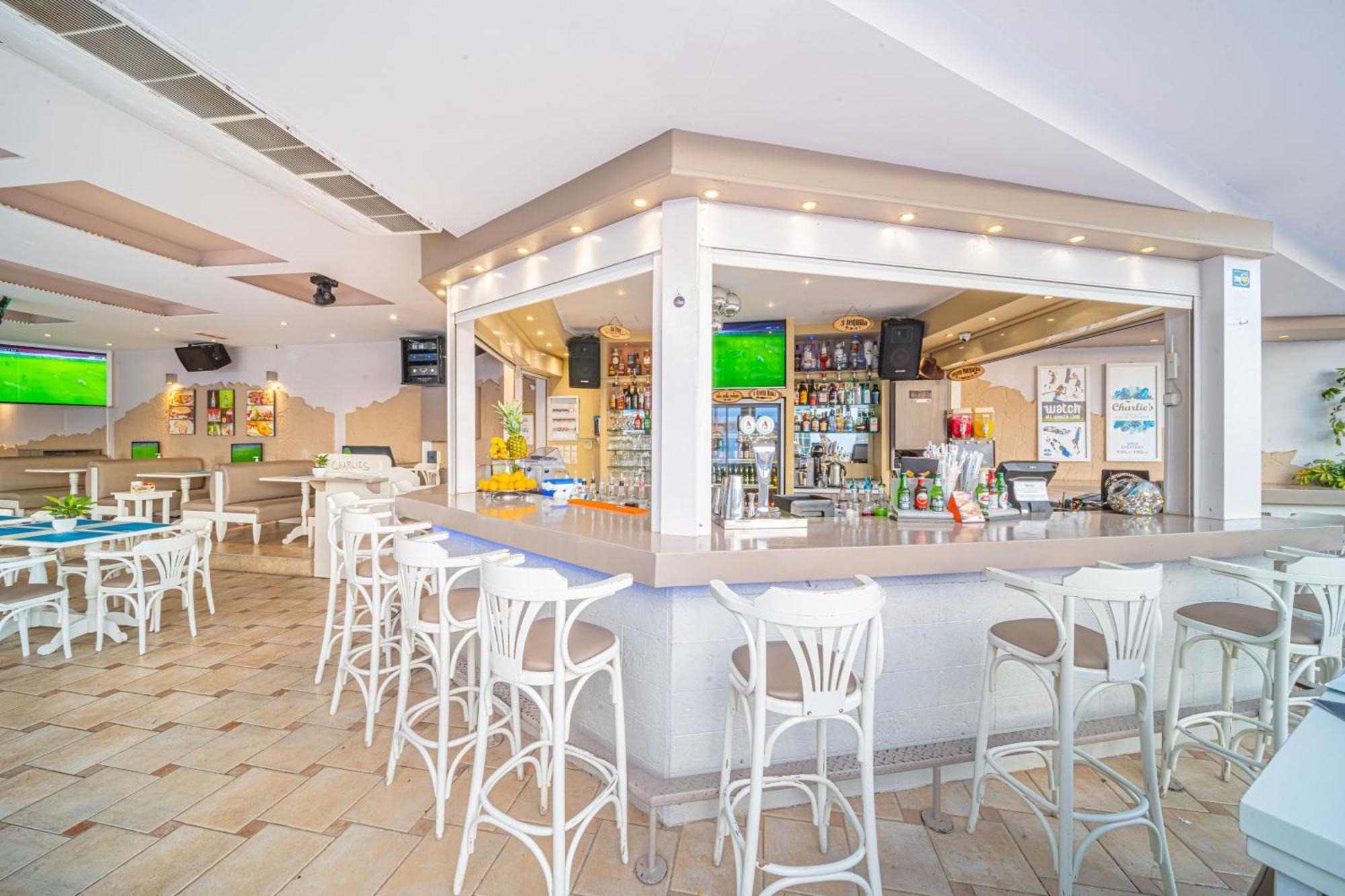 Kastro Beach Apartments 말리아 외부 사진